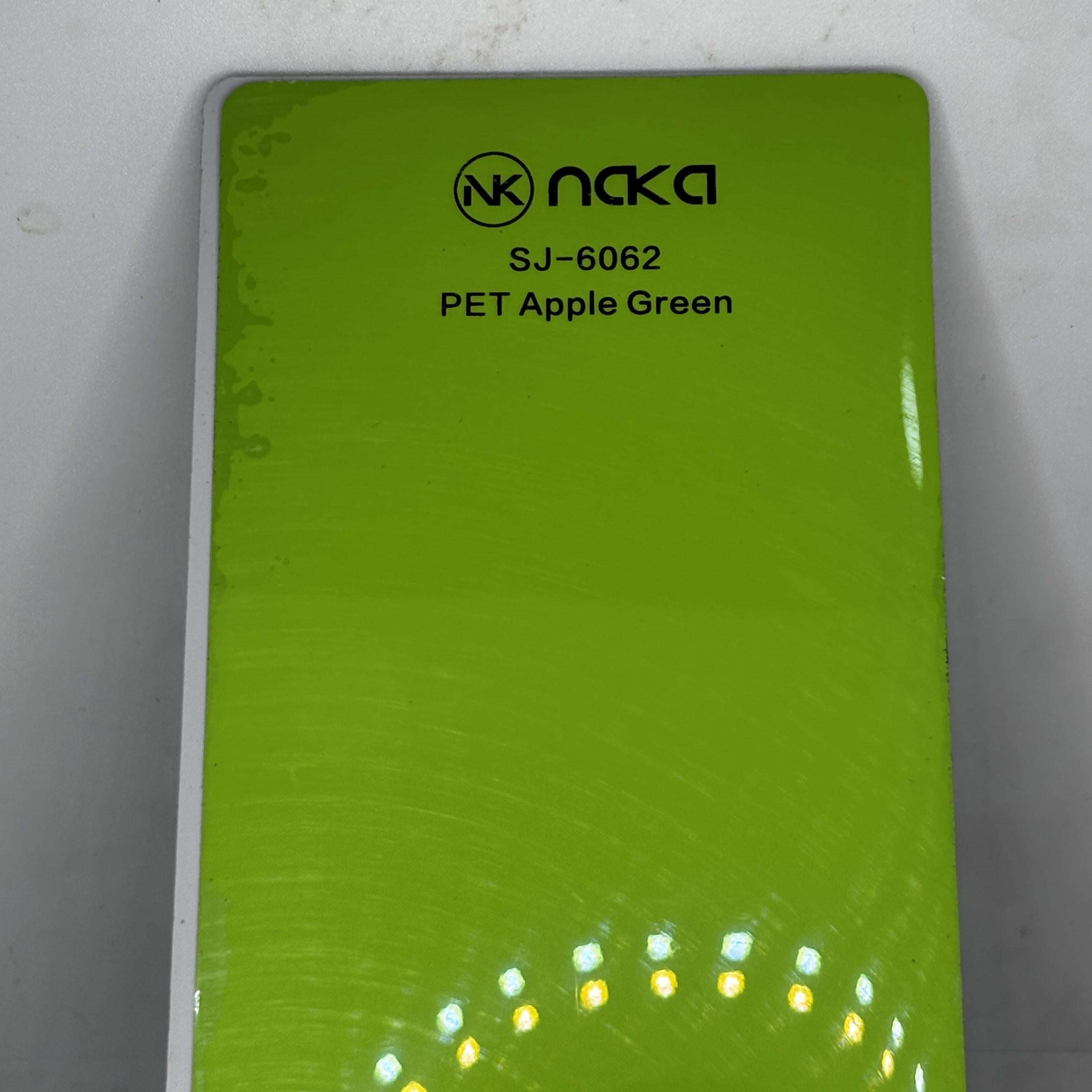 NAKA PET Apple Green